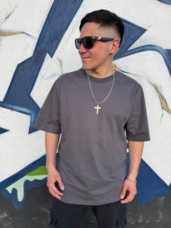 Remera basic oversize Gris topo