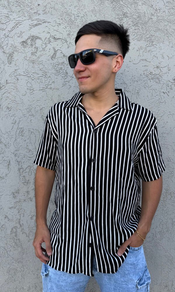 Camisa oversize Madagascar