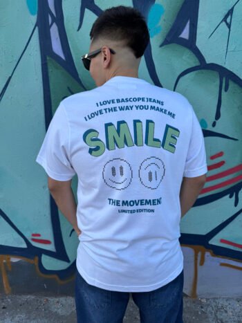 Remera Smile blanca