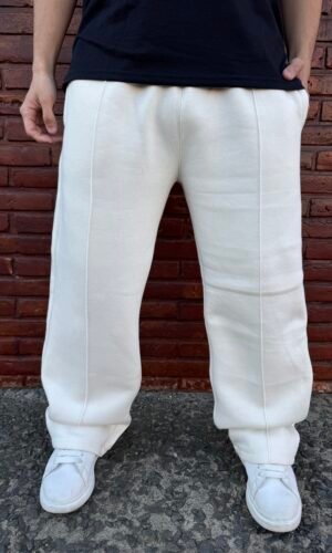 Jogging frisado linea crema