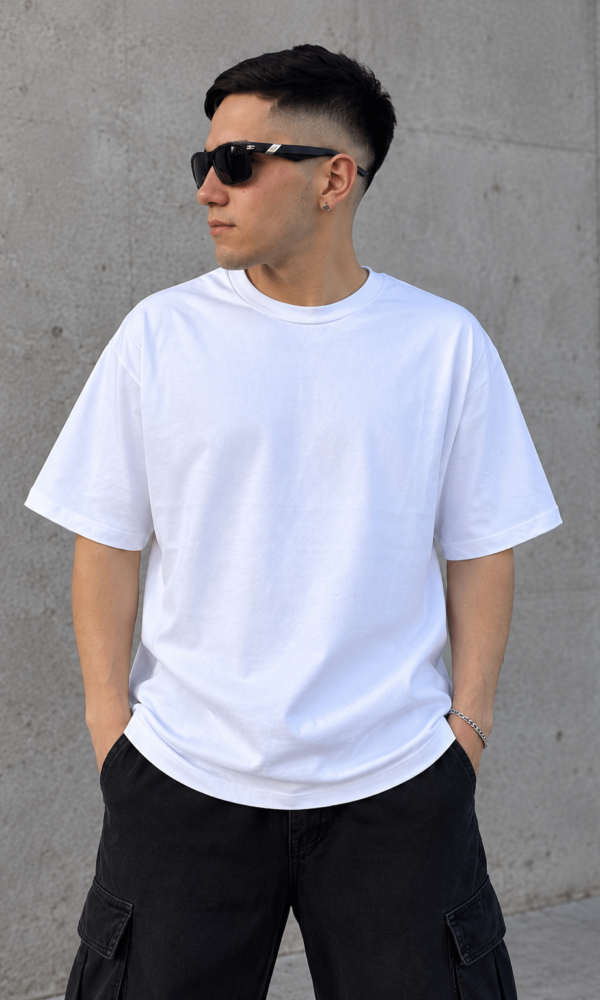 Remera basic oversize Blanca