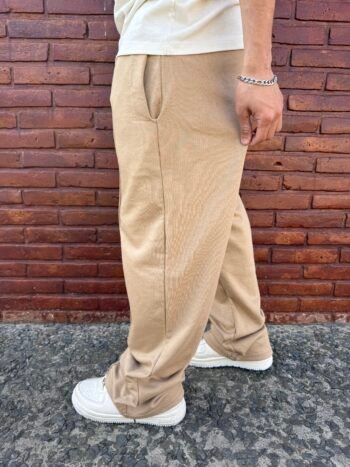 Jogging rustico linea beige - Imagen 3