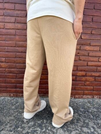Jogging rustico linea beige - Imagen 5