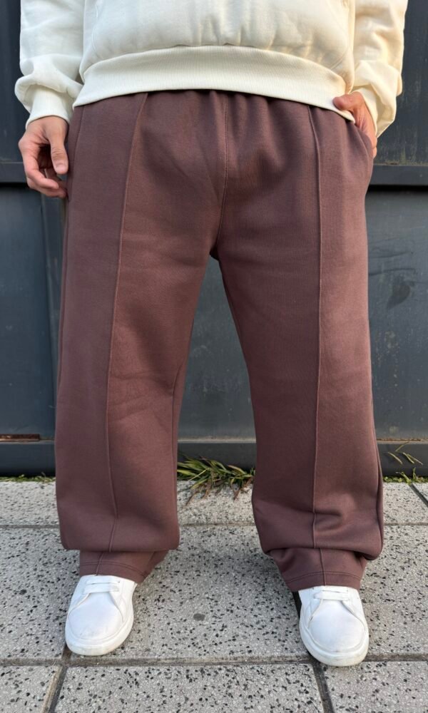 Jogging frisado linea brown